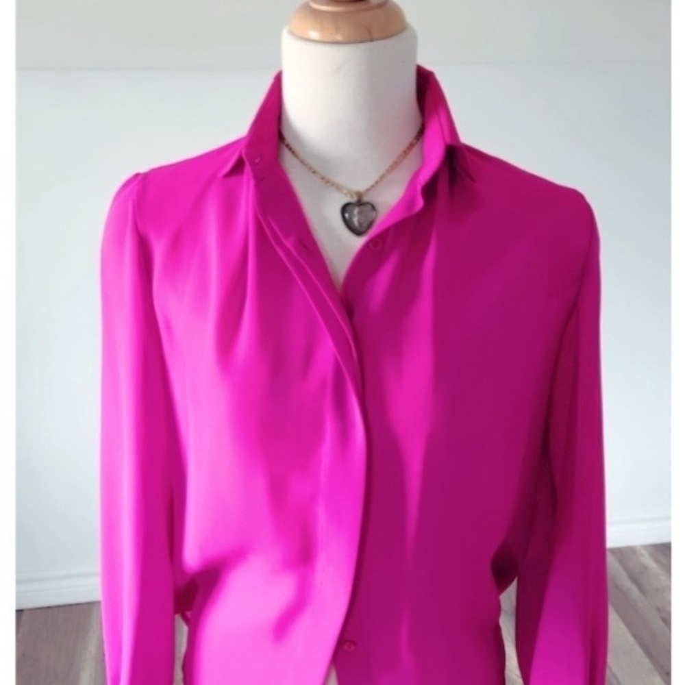Elegant Fuchsia Vintage Blouse- size M - Picture 3 of 4